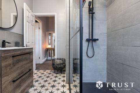 1 bedroom terraced house for sale, Leeds Road, Dewsbury, WF12