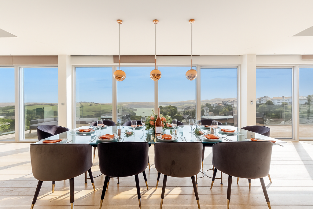 Dining /kitchen