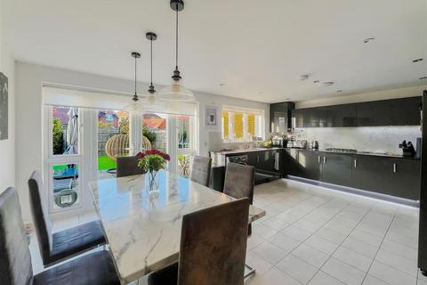 undefined, Etherington Place, Littlehampton BN17