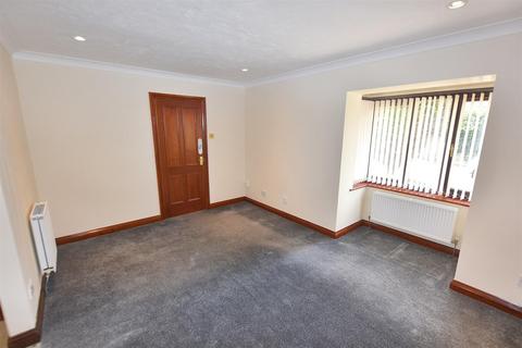 42 Agar Crescent, Illogan Highway, Redruth, TR15 3NG