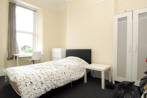 undefined, North Road East, Plymouth PL4