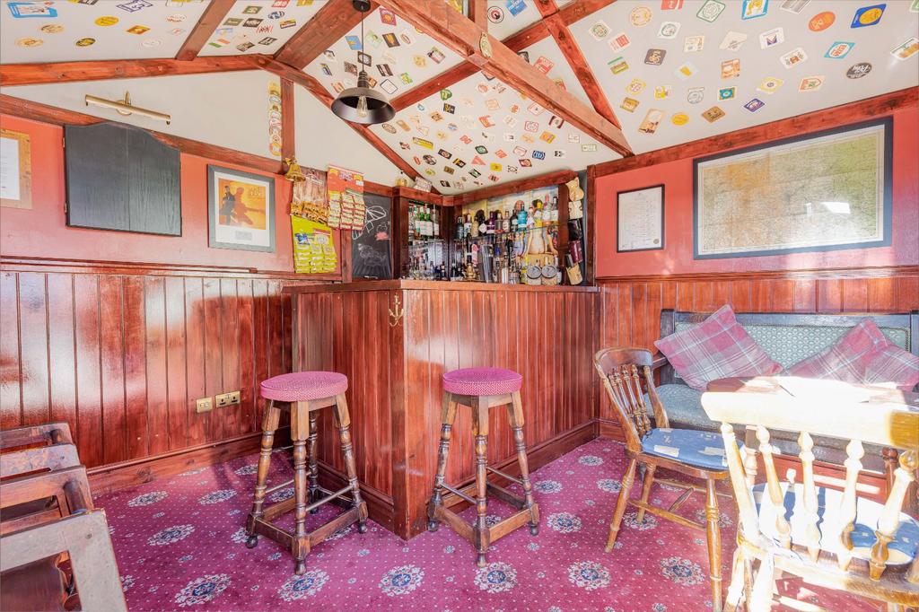 Garden Pub