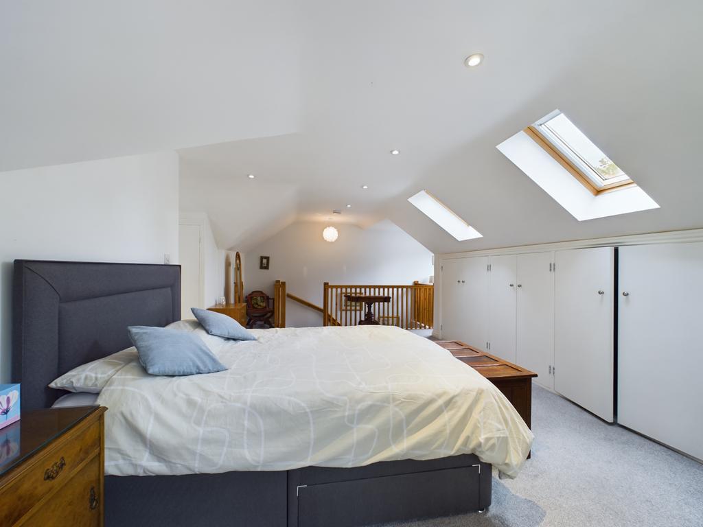 Cam01740 g0 pr0030 still009