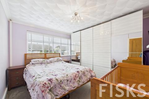 2 bedroom semi-detached bungalow for sale, Church Road, Benfleet, SS7