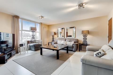 St Johns Wood Park, London, NW8