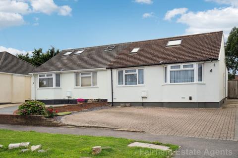 undefined, Penrose Avenue, Carpenders Park
