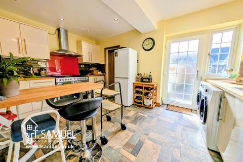 4 bedroom terraced house for sale, Herbert Street, Abercynon