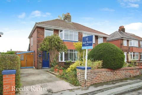 3 bedroom semi-detached house for sale, Clifton Avenue, Lancashire PR25