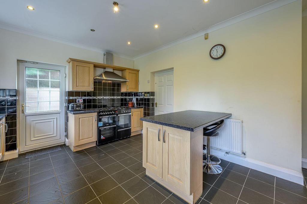 Breakfast Kitchen 2