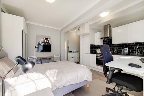 Sussex Gardens, Hyde Park Estate, London, W2