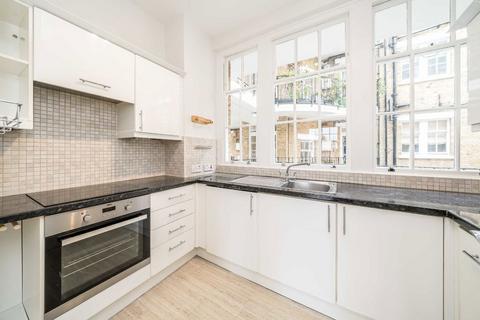 2 bedroom flat to rent, Fulham Road, London SW3