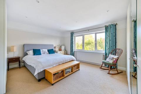 undefined, Coombe Road, New Malden, KT3