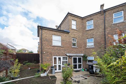 41 Brodia Road, London, N16 0ES