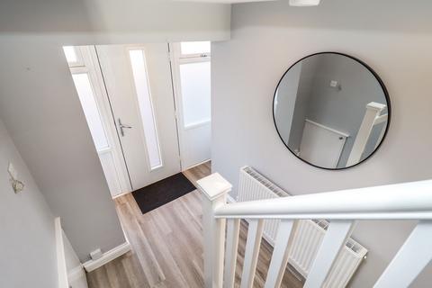 3 bedroom semi-detached house for sale, Formby Close, Penketh, Warrington
