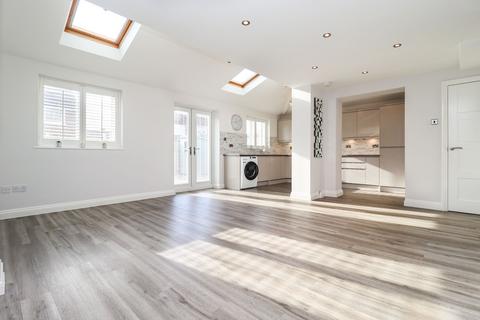 3 bedroom semi-detached house for sale, Formby Close, Penketh, Warrington