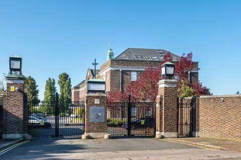 undefined, Brook Road, Gladstone Park, London, NW2