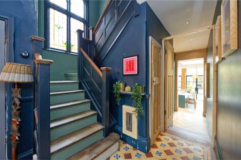 4 bedroom semi-detached house for sale, Wrottesley Road, Kensal Rise, London, NW10