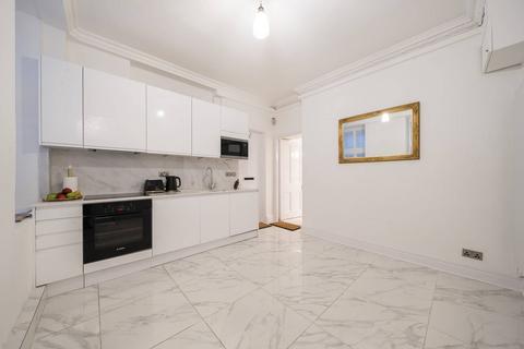 2 bedroom flat to rent, De Vere Gardens, Kensington, London, W8