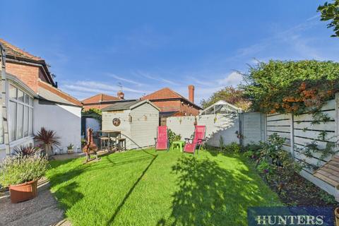 3 bedroom semi-detached bungalow for sale, St. Oswald Road, Bridlington