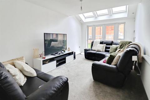 4 bedroom detached house for sale, Joseph Reddrop Way, Crewe