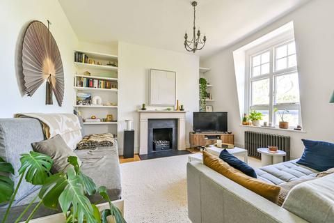 Primrose Mansions, Prince of Wales Drive, Battersea, London, SW11