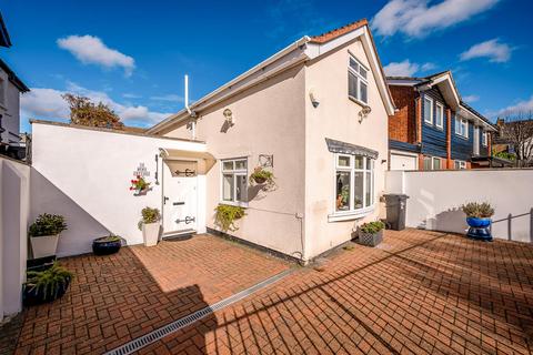 undefined, The Avenue, Bickley, Bromley, BR1