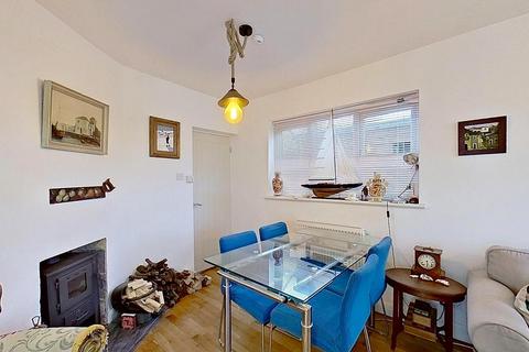 2 bedroom detached bungalow for sale, Sunnyhill Road, Herne Bay, CT6 8LU