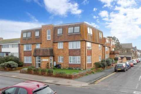 2 bedroom flat for sale, Beacon Hill, Herne Bay