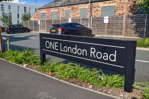 undefined, London Road, Newcastle-Under-Lyme ST5