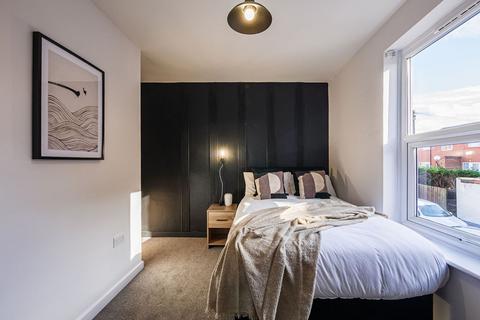 Radford Boulevard, Nottingham, NG7
