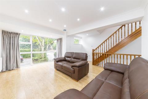 undefined, Malvern Way, Ealing, W13