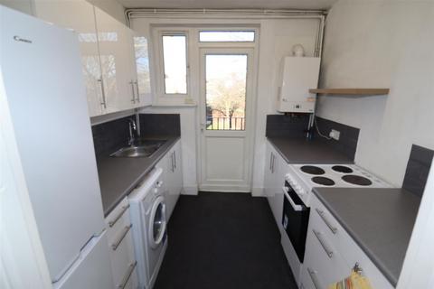 3 bedroom apartment to rent, Bestwood Street, Deptford, SE8