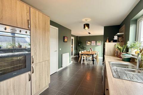 4 bedroom detached house for sale, 27 Dunvegan Place, Inverness, IV3 8SB