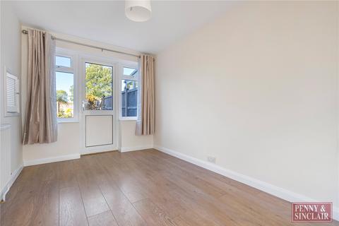 3 bedroom house to rent, Cromwell Road, Kidlington