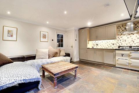 4 bedroom terraced house to rent, BIRMINGHAM B17 9