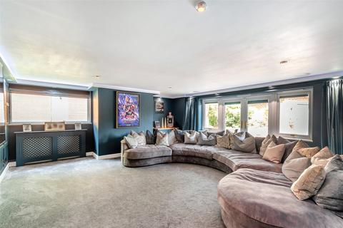 Landfall Bowesden Lane, Shorne, Gravesend, DA12 3LA