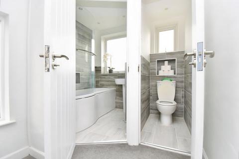 1 bedroom in a house share to rent, Ruskin Road Belvedere DA17