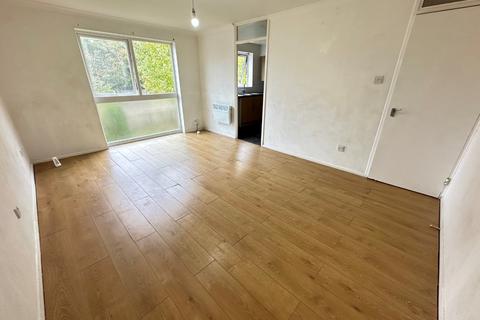 undefined, Earls Court, Dunstable LU5