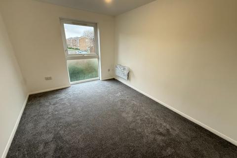 2 bedroom apartment for sale, Earls Court, Dunstable LU5