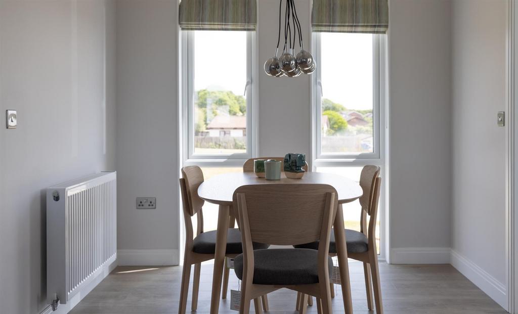 Dining Room.jpg