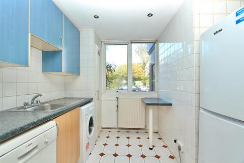 undefined, White Hart Lane, London N22