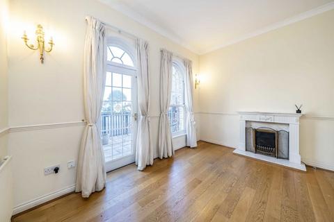 2 bedroom flat to rent, Rotherhithe Street, London SE16