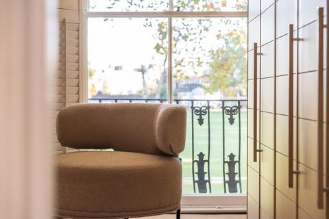 undefined, Vincent Square, London SW1P