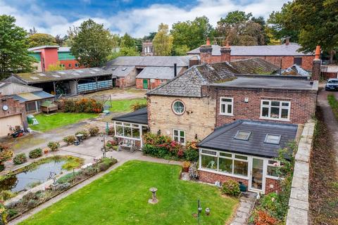 4 bedroom farm house for sale, Hall Farm, Church Street, Alfreton