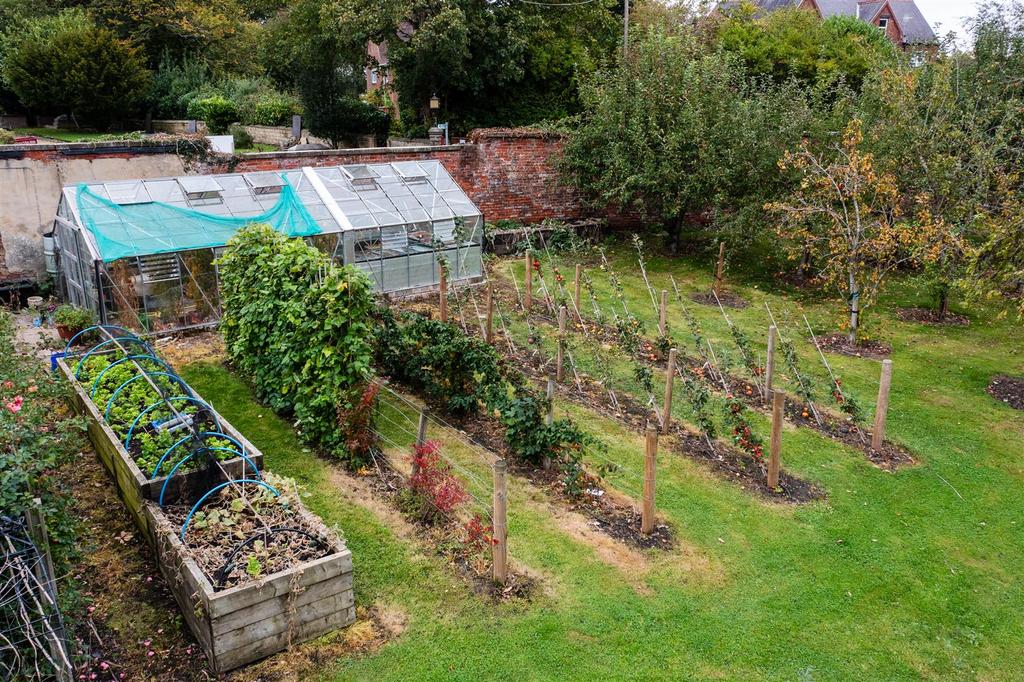 Hall Farm Alfreton-41.jpg