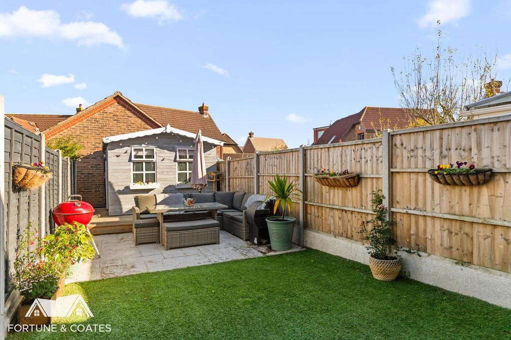 Sheldon Close 2.jpg