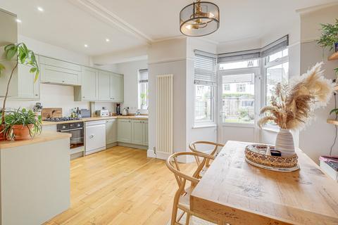 undefined, Dundonald Drive, Leigh-on-sea, SS9
