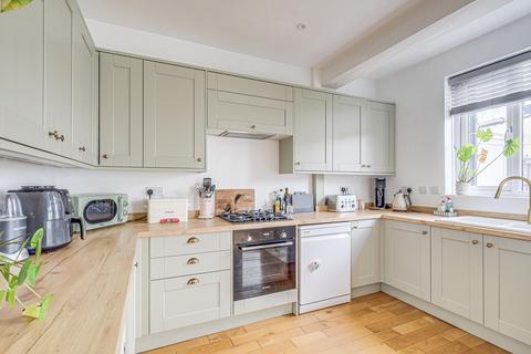 undefined, Dundonald Drive, Leigh-on-sea, SS9