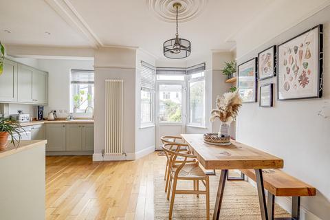 undefined, Dundonald Drive, Leigh-on-sea, SS9