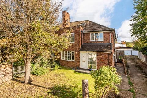 3 bedroom maisonette for sale, Claremont Gardens, Surbiton KT6